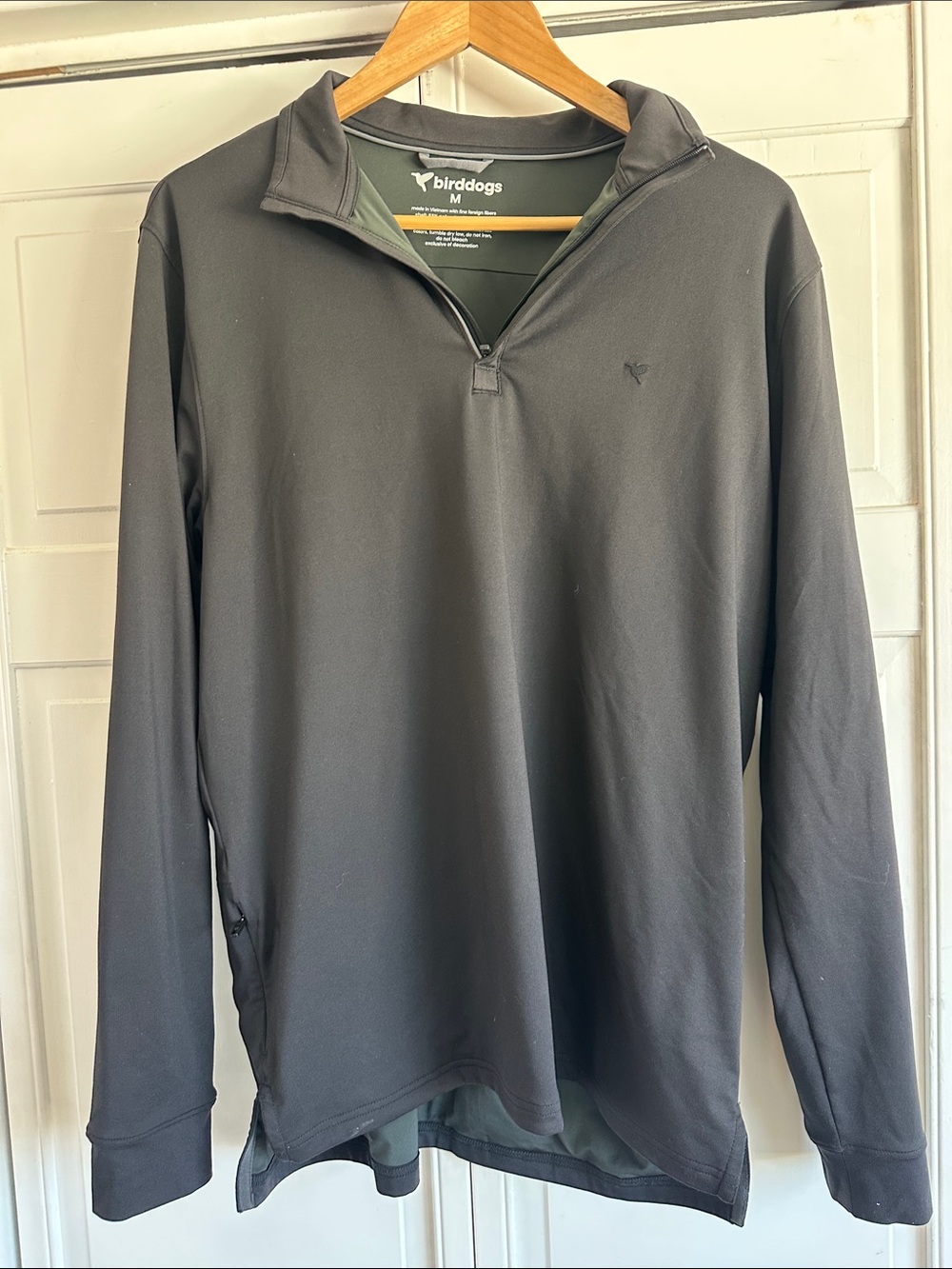 Birddogs Men's Grey Black Long-Sleeve Quarter Zip Pullover M